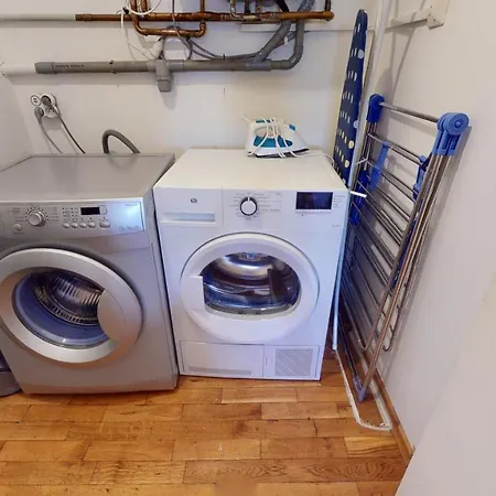 沃邦科尔马尔公寓 * 科尔马