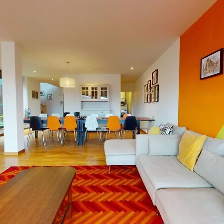 沃邦科尔马尔公寓