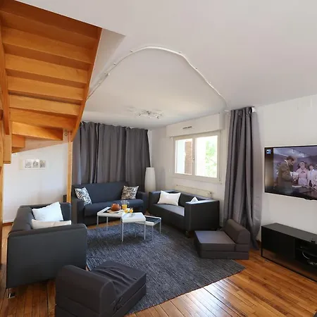 沃邦科尔马尔公寓 科尔马