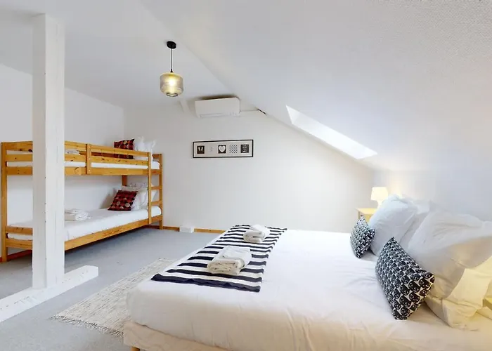 公寓 沃邦科尔马尔公寓