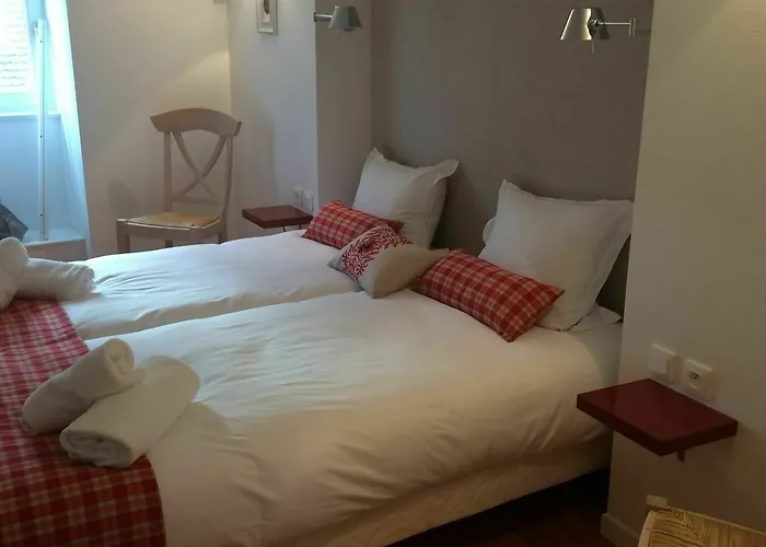 沃邦科尔马尔公寓 *